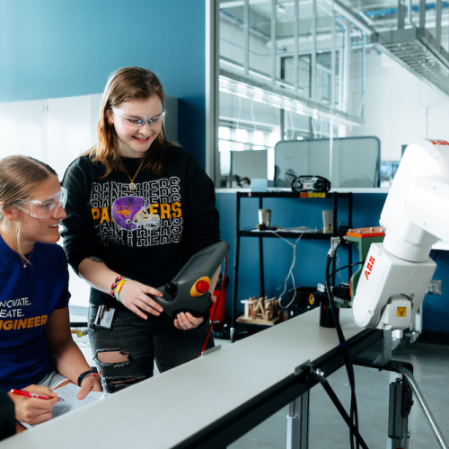 Female students working in a lab